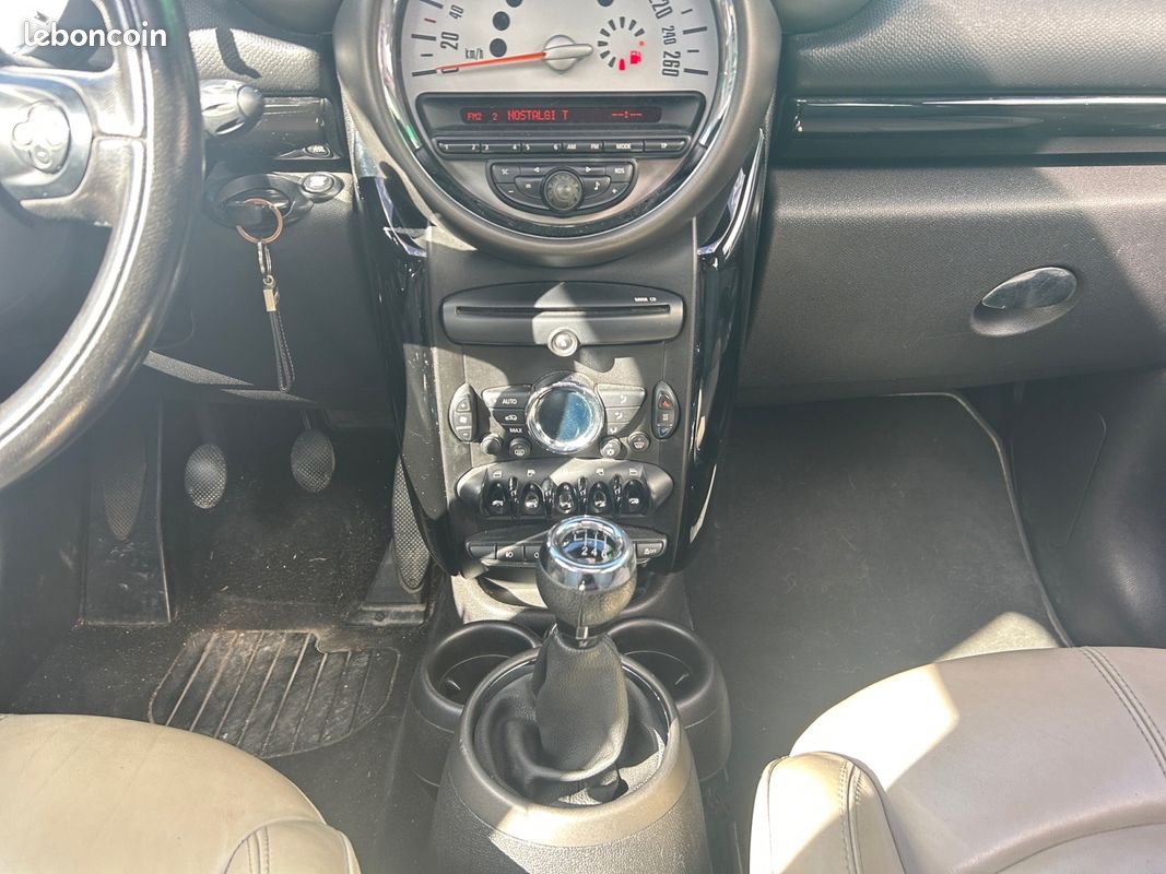 MINI MINI COUNTRYMAN COOPER D 112 ALL4 PACK RED HOT CHILI toit ouvrant panoramique 112Ch Garantie 12 mois (image 12)