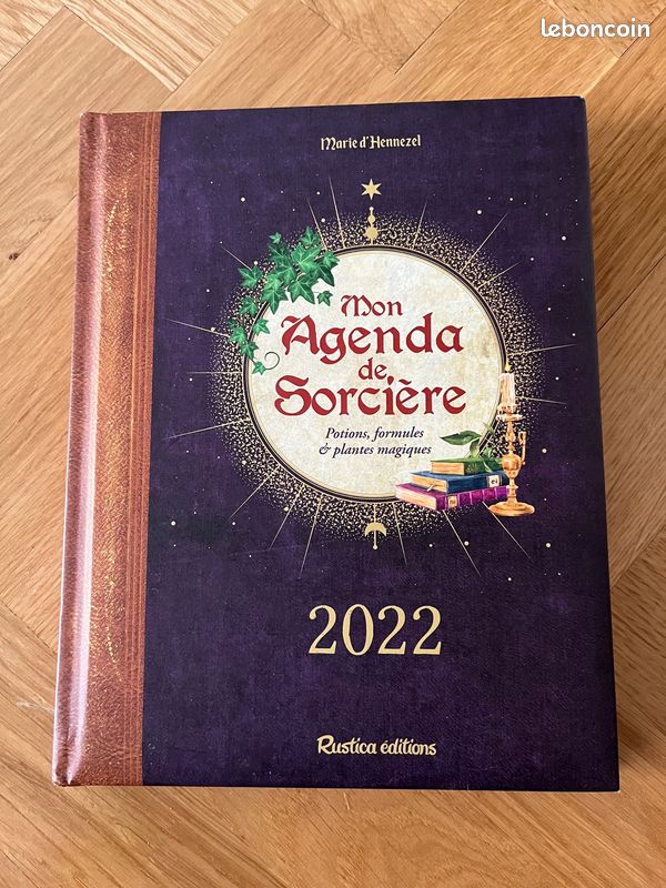''Mon Agenda de Sorcière 2022'', M. D'Hennezel, Rustica Éditions (image 1)