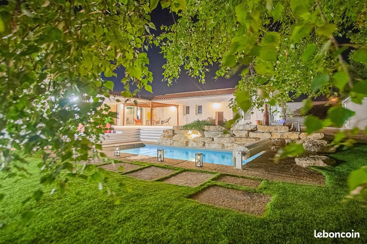 Maison 7 pièces 174 m² · à Saint-Jean-de-Monts · 174 m² · 599 000 €