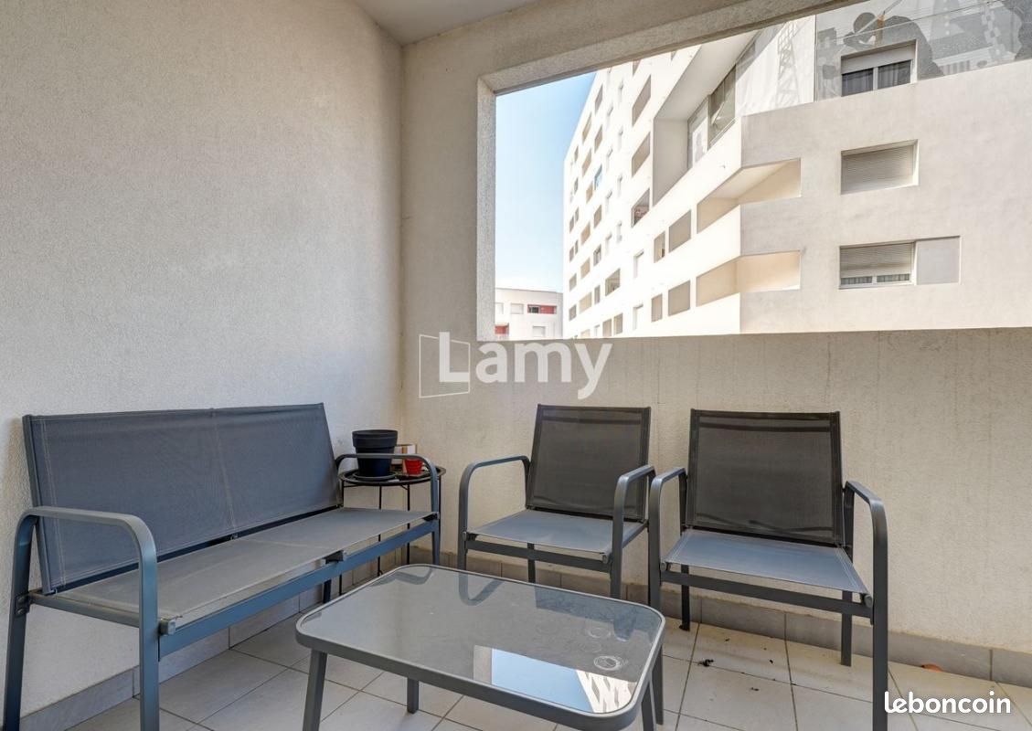 Appartement 2 pièces 42 m² · à Marseille · 42 m² · 647 €/mois
