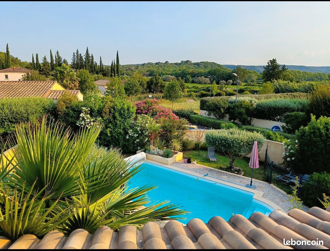 Maison 4 pièces 97 m² · à Vers-Pont-du-Gard · 97 m² · 385 000 €