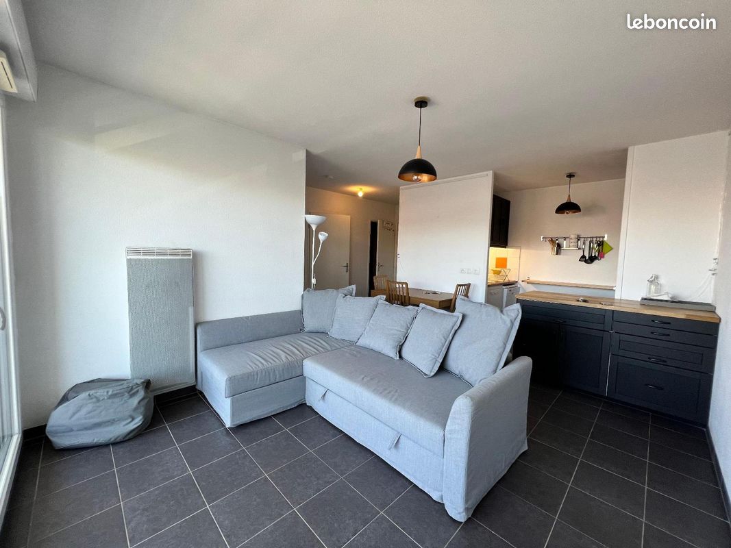 Appartement 2 pièces 44 m² · à Cenon · 44 m² · 790 €