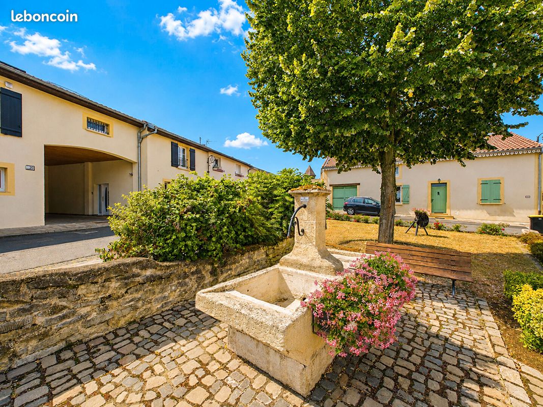 Maison 6 pièces 165 m² · à Glatigny · 165 m² · 314 000 €