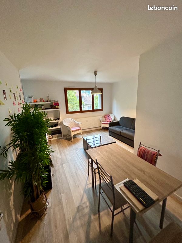 Appartement 1 pièce 29 m² · à Saint-Étienne · 29,3 m² · 44 000 €