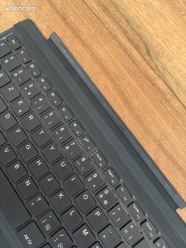 Clavier Type Cover pour Microsoft Surface Pro 4 (image 4)