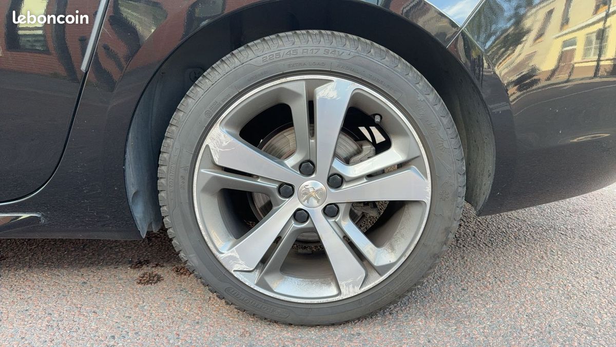 Peugeot 308 SW II 1.2 PureTech 130 GT Line (image 19)