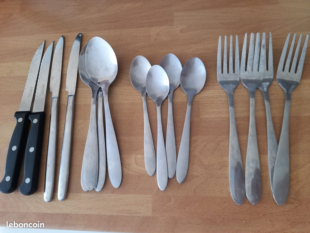 Lot de 16 couverts en inox (image 1)