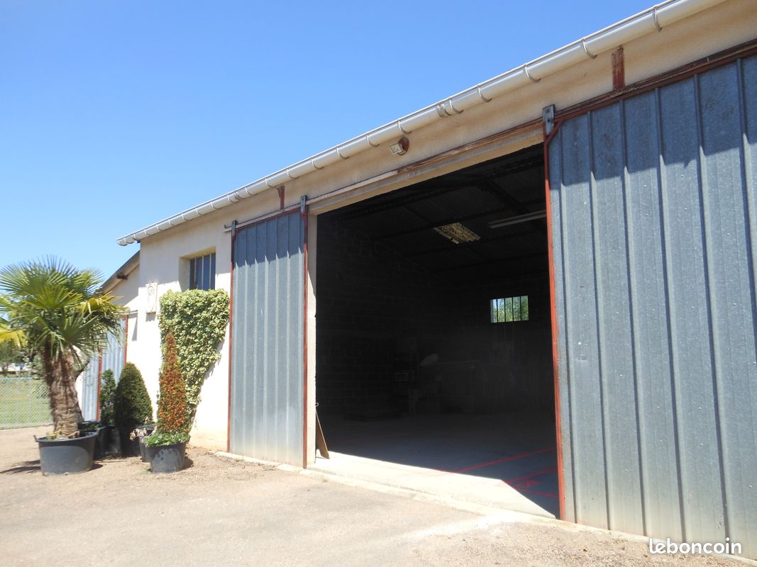 Local commercial 1 pièce 10 m² · à Lavaur · 10 m² · 50 €