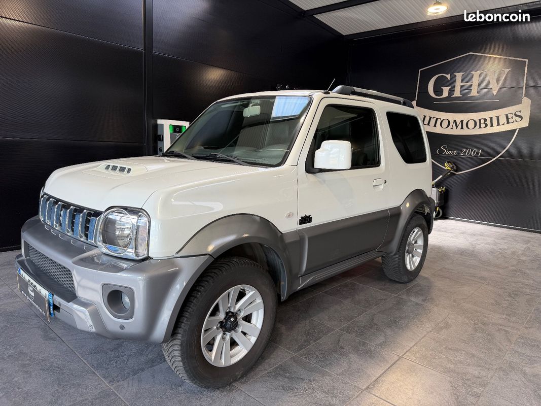 SUZUKI JIMNY 1,3L VVT 86Ch 4X4 3 PORTES 1ère MAIN (image 9)