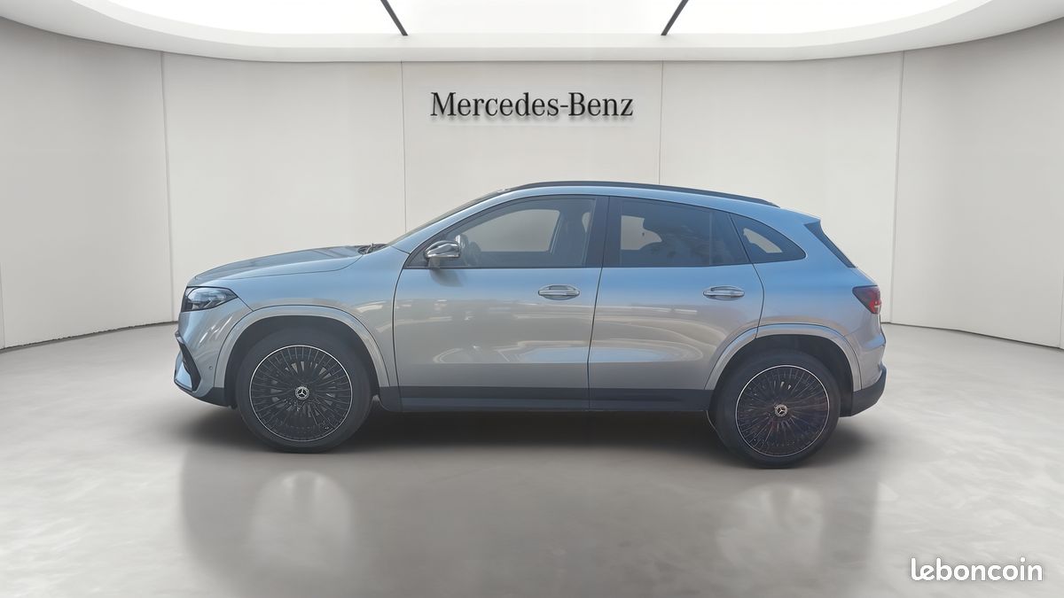 MERCEDES EQA 300 4Matic Business Edition Executive (image 2)