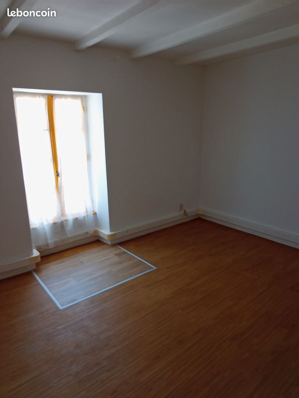 Appartement 4 pièces 72 m² · à Douarnenez · 72 m² · 620 €