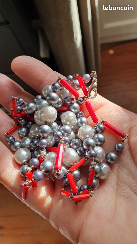 Collier Fantaisie Ancien Perles Rouges Taillées - Fermoir Crochet - Occasion Très Bon état