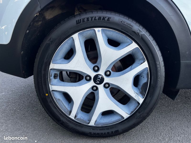 Kia SPORTAGE 2.0 CRDI 136CH ISG GT LINE 4X2 (image 7)