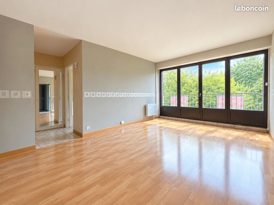 Appartement 2 pièces 43 m² · à Chennevières-sur-Marne · 43 m² · 192 000 €