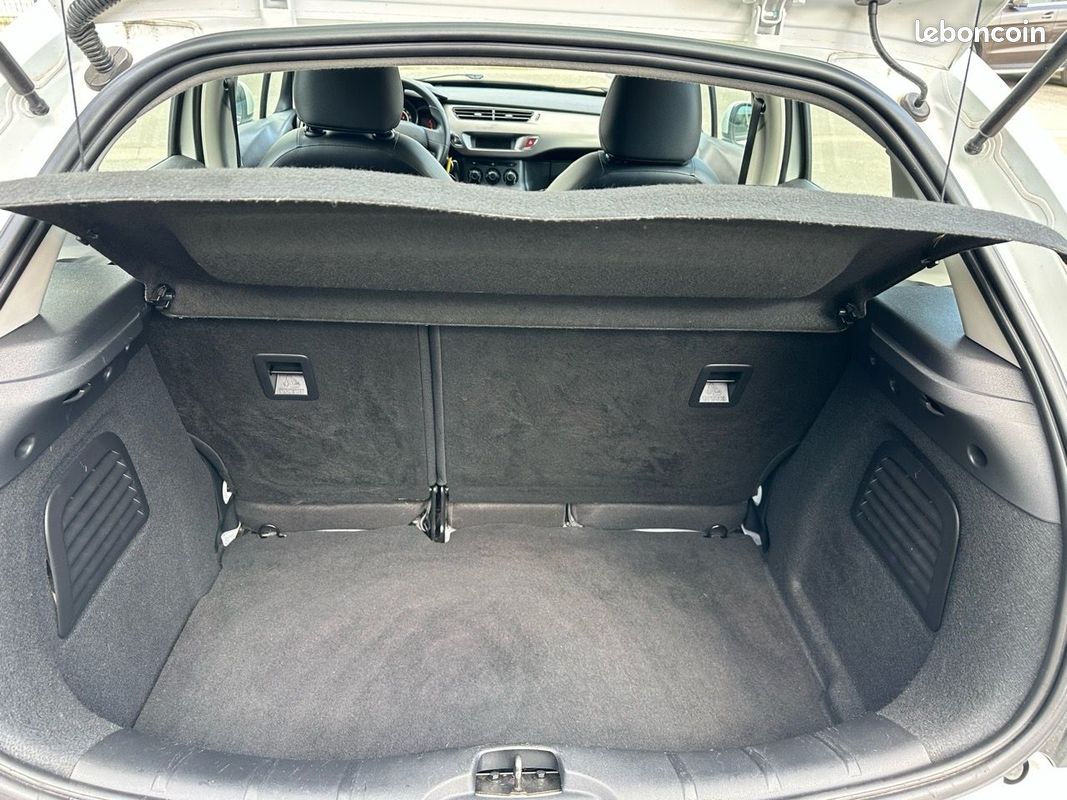 Citroen C3 1.2 VTI PURETECH CONFORT (image 7)