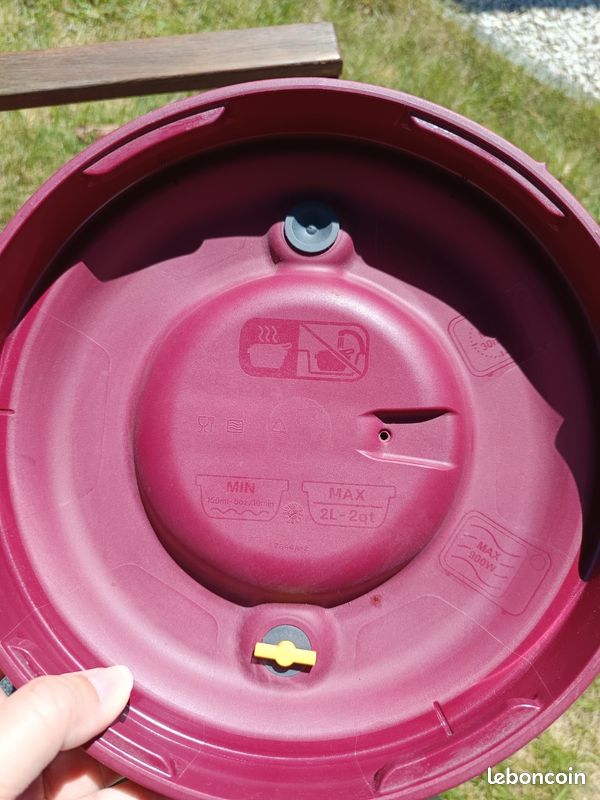Micro minute Tupperware (image 9)
