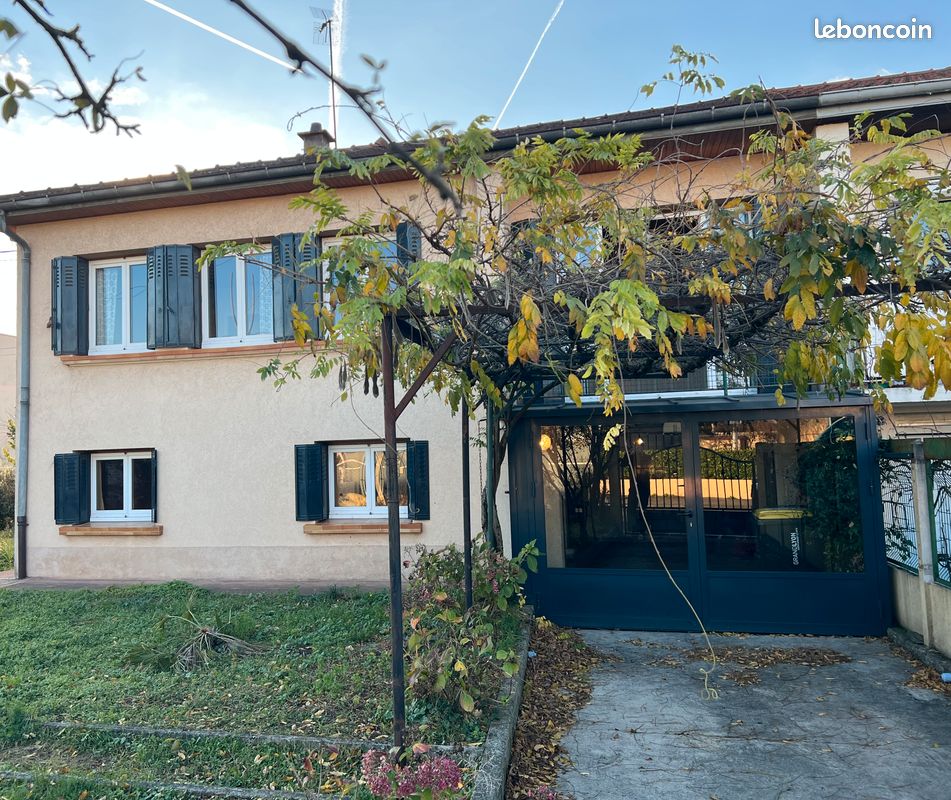 Maison 4 pièces 111 m² · à Meyzieu · 111 m² · 300 000 €