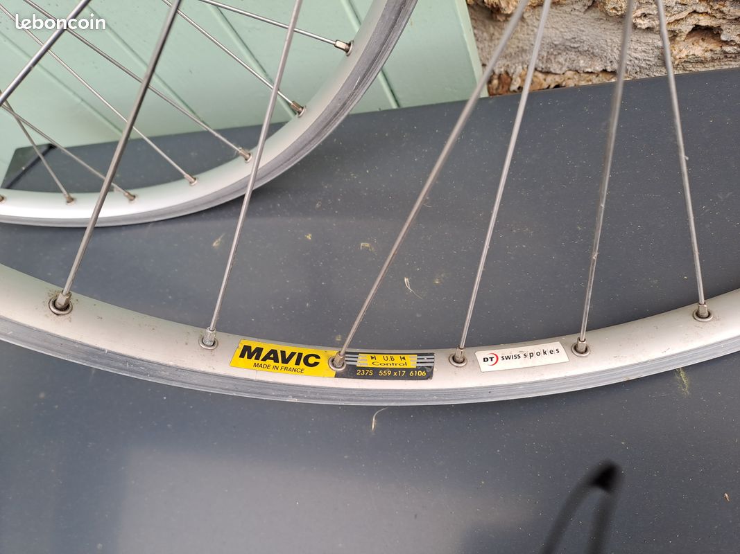 Roue avant Mavic 26 pouces moyeu Deore XT - Équipements vélos