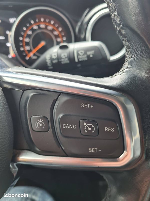 JEEP Wrangler Unlimited 2.2 l MultiJet AdBlue 200 ch 4x4 BVA8 Night Eagle (image 32)