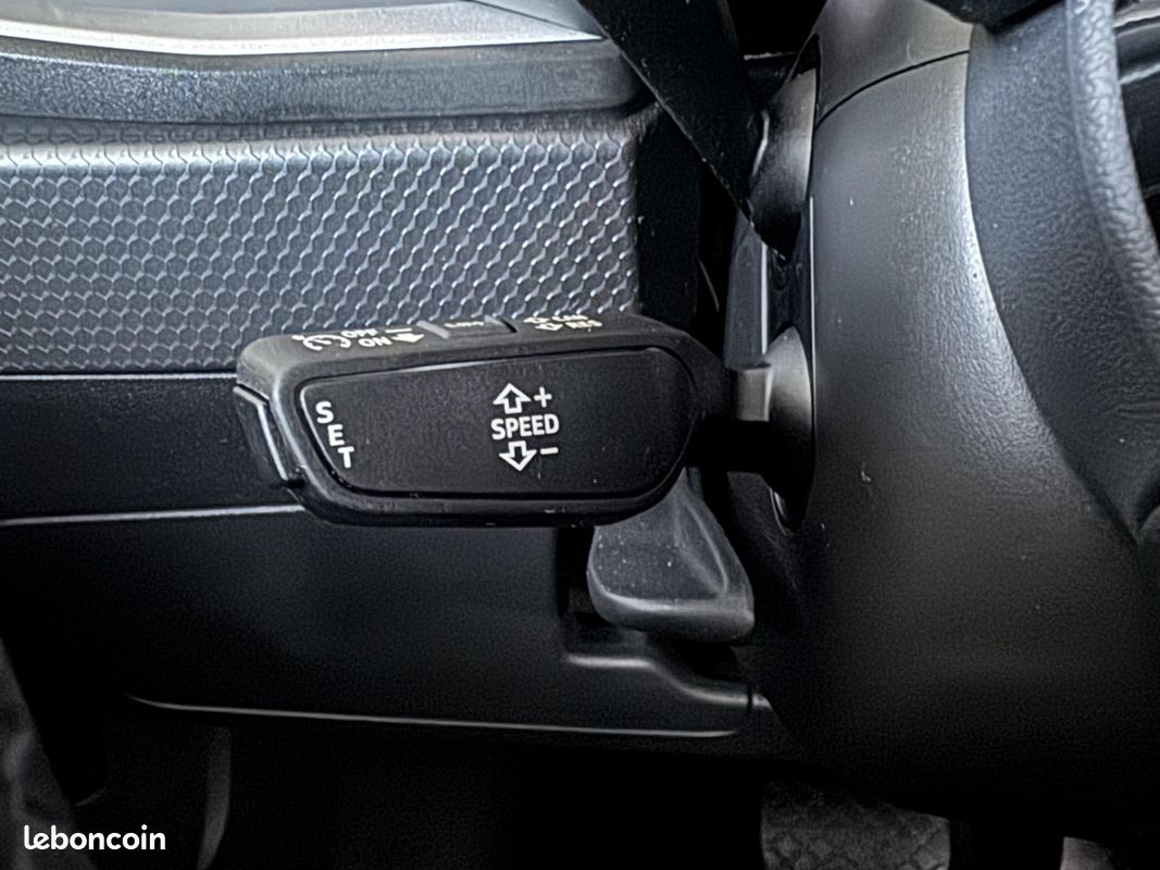 AUDI A1 Sportback 30 TFSI 110 ch S tronic 7 Advanced 2 (image 15)