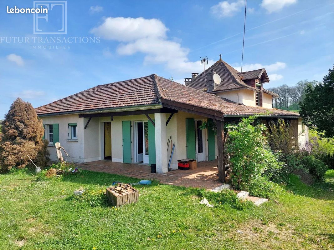 Maison 9 pièces 160 m² · à Brantôme en Périgord · 160 m² · 159 900 €