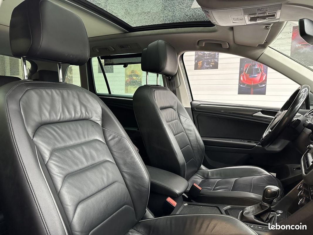 VOLKSWAGEN TIGUAN 2.0 16V TDI BlueMotion - 150 - BV DSG 7 2016 Carat Exclusive PHASE 1 (image 25)