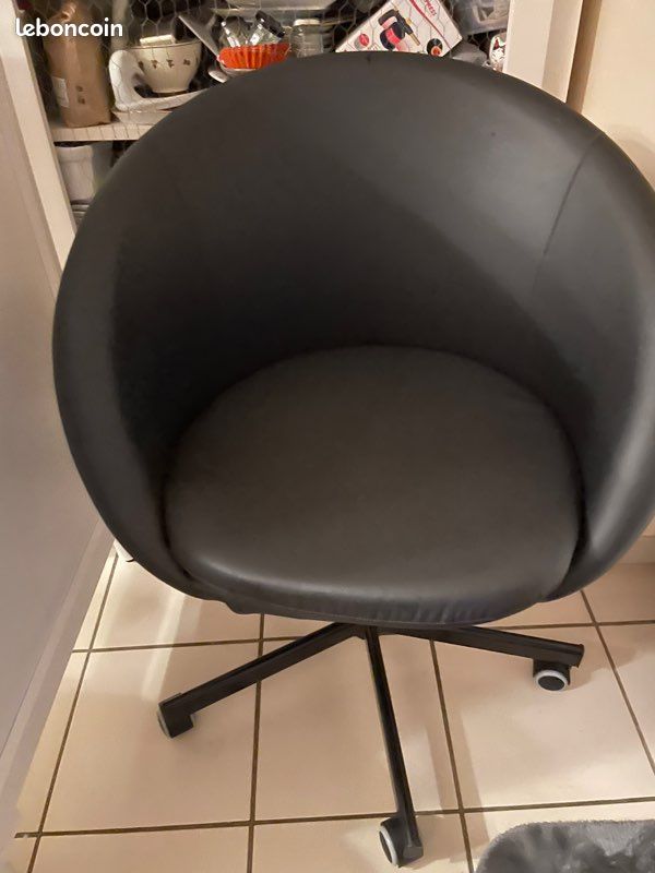 Fauteuil de bureau (image 1)