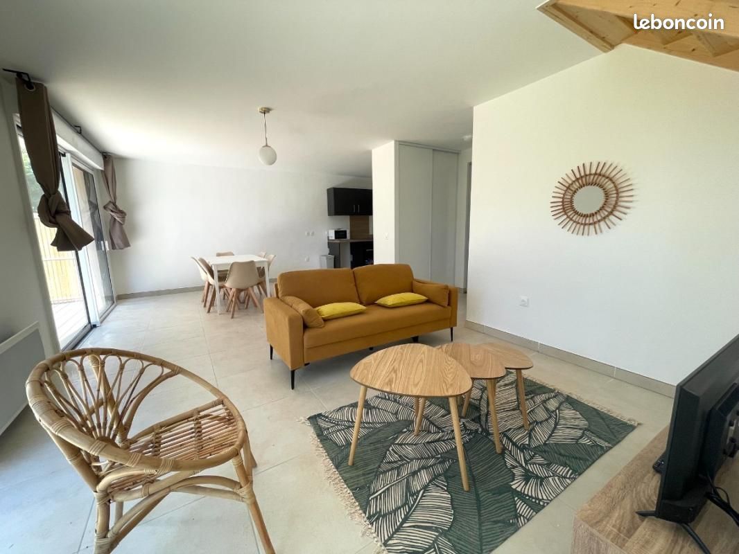 Maison 4 pièces 89 m² · à Uzès · 89 m² · 1 110 €