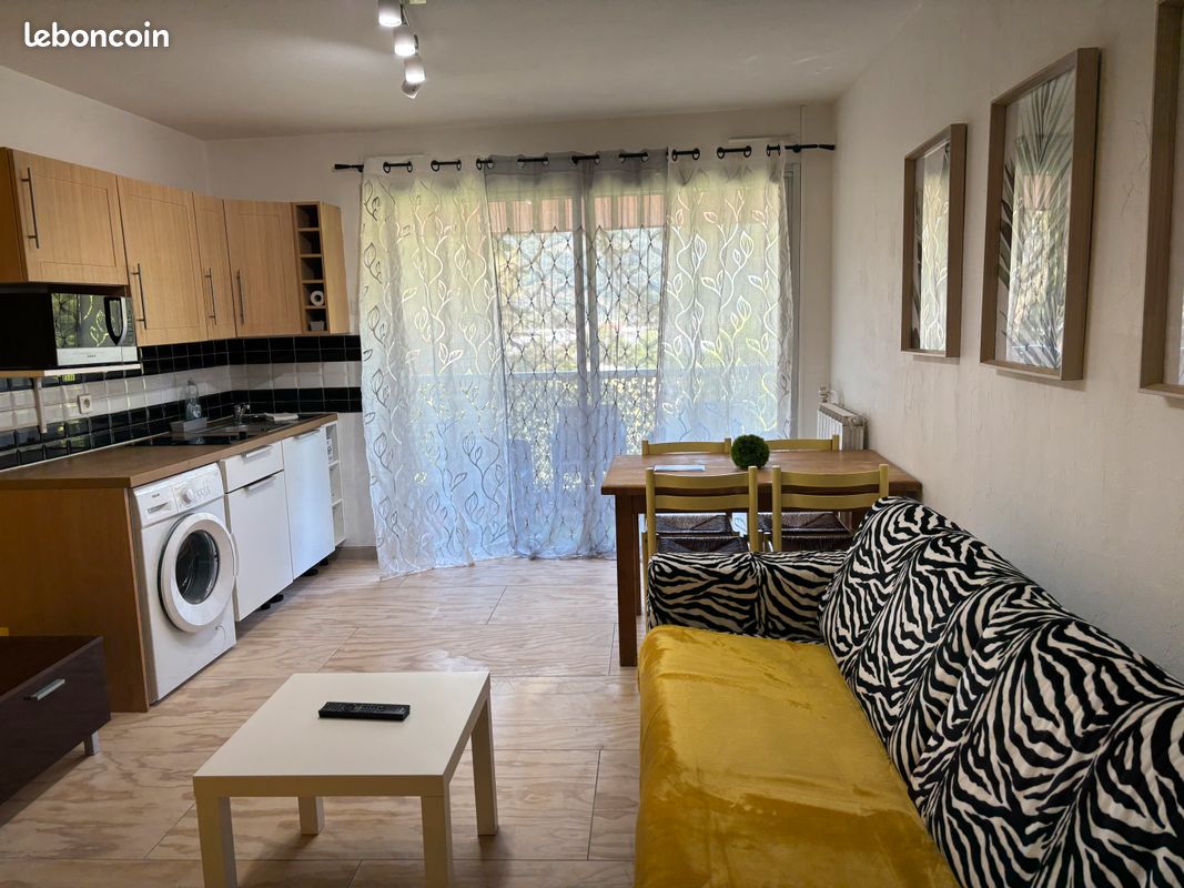 Appartement 1 pièce 32 m² · à Cannes · 32 m² · 800 €/mois