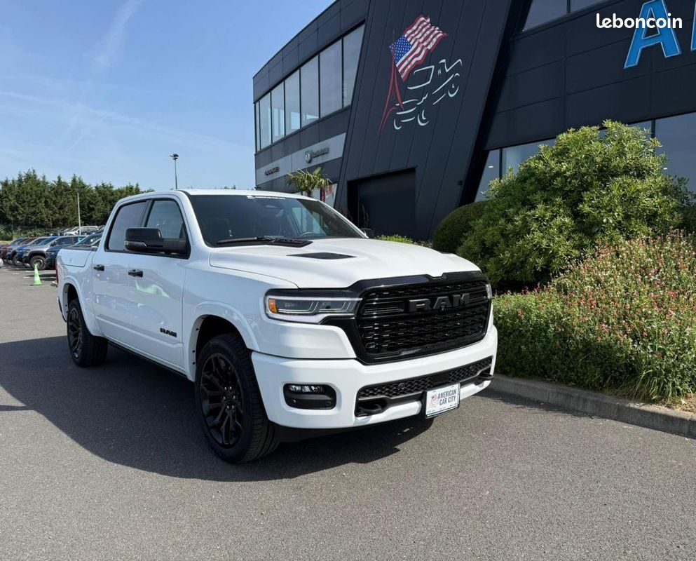 Dodge ram 1500 crew limited night edition rambox (image 8)