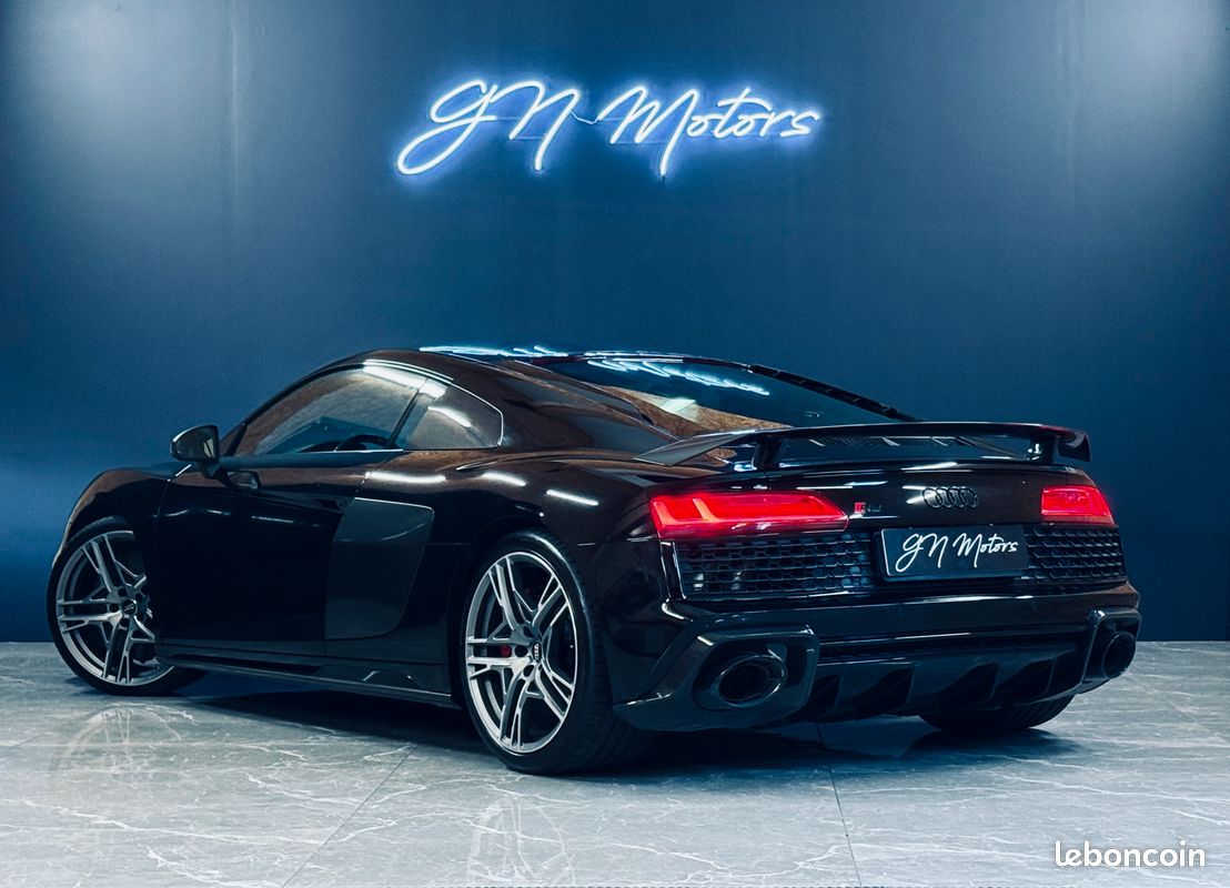 Audi r8 ii (2) 5.2 v10 fsi 620 performance quattro s tronic 7 - suivi complet - garantie 12 mois (image 5)