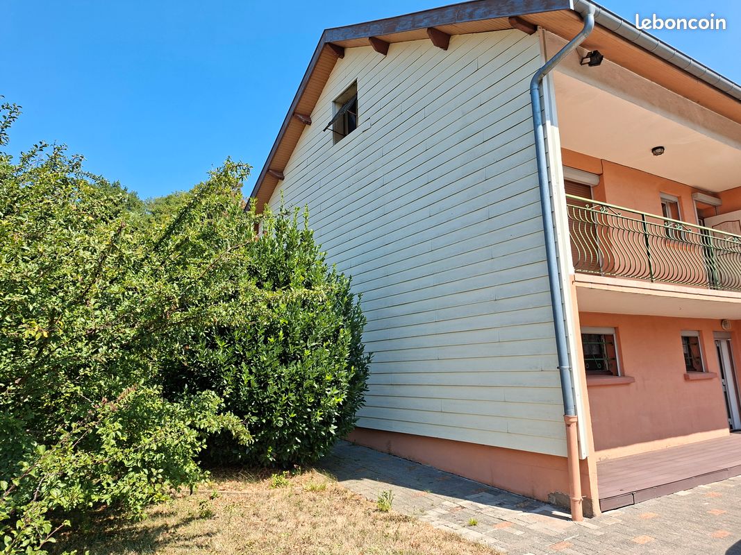 Maison 6 pièces 109 m² · à Roche-lez-Beaupré · 108,7 m² · 219 000 €