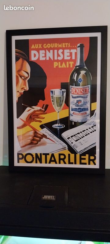 Cadre avec affiche publicitaire (image 1)