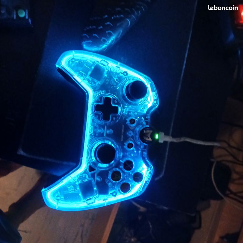 Manette pour pc qui triche (image 3)