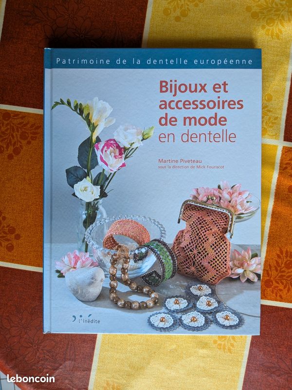 Bijoux et accessoires de mode en dentelle (image 1)