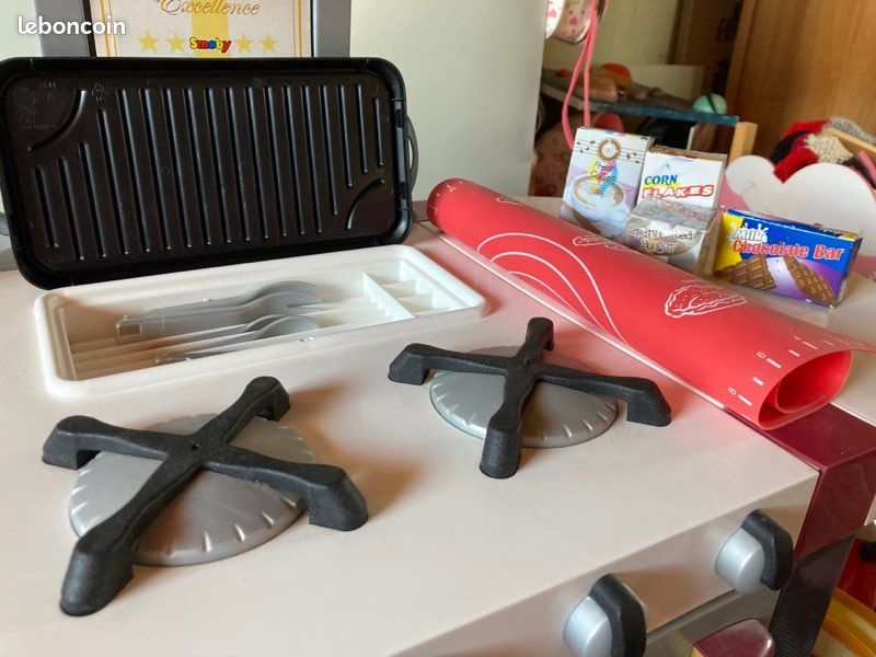 Jouets cuisine tefal complète avec de nombreux accessoires (image 9)