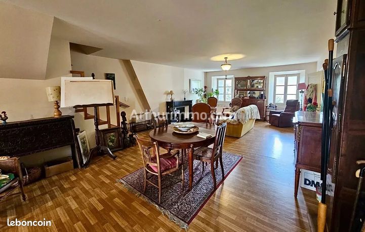 Duplex 8 pièces 165 m²