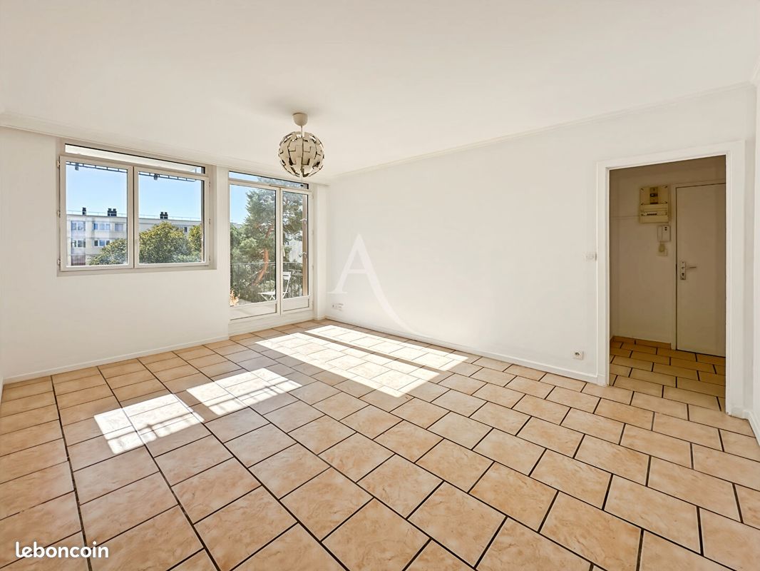 Appartement 3 pièces 59 m² · à Poissy · 59 m² · 179 000 €