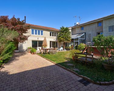 Maison 715 000 € - 226 m²
