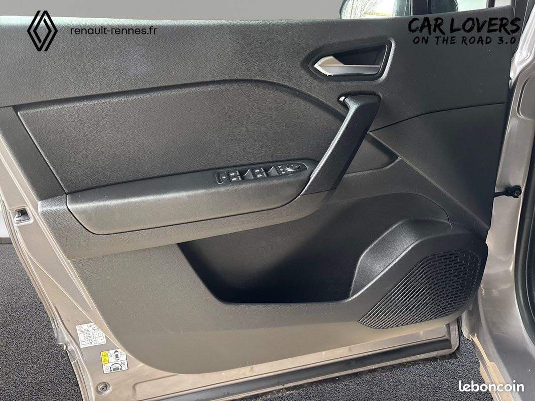 RENAULT Captur TCe 90 Evolution (image 18)