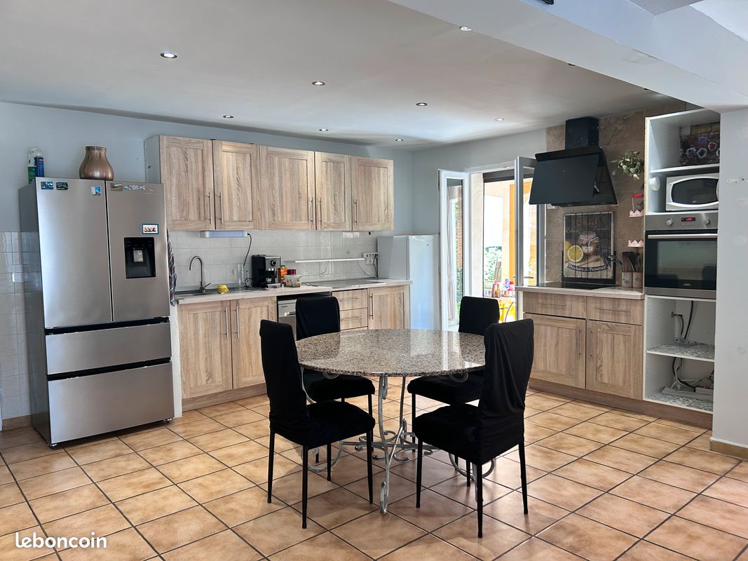 Maison 3 pièces 85 m² · à Le Luc · 84,7 m² · 1 270 €/mois