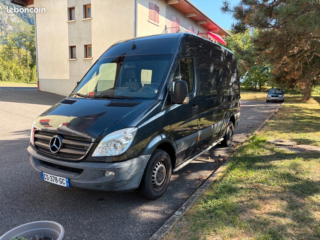 MERCEDES SPRINTER 219 CDI V6 190ch, 7G-TRONIC, L2H2, 80 000 km (image 4)