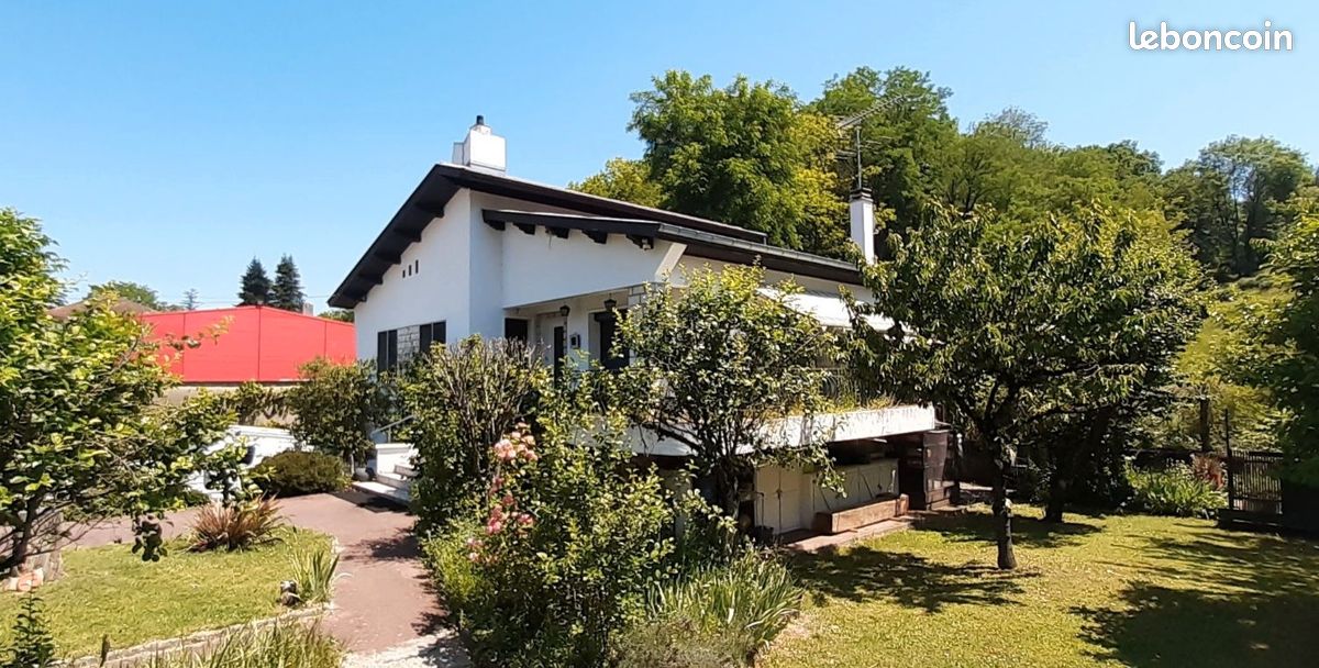 Maison 5 pièces 97 m² · à Saint-Clair-de-la-Tour · 97 m² · 259 000 €