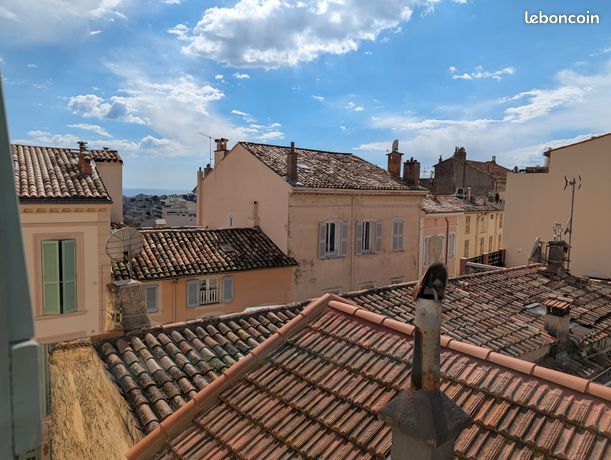 À Vendre Charmante Maison 3 Pièces avec cave dans le Quartier Prisé du Vieux Cannet