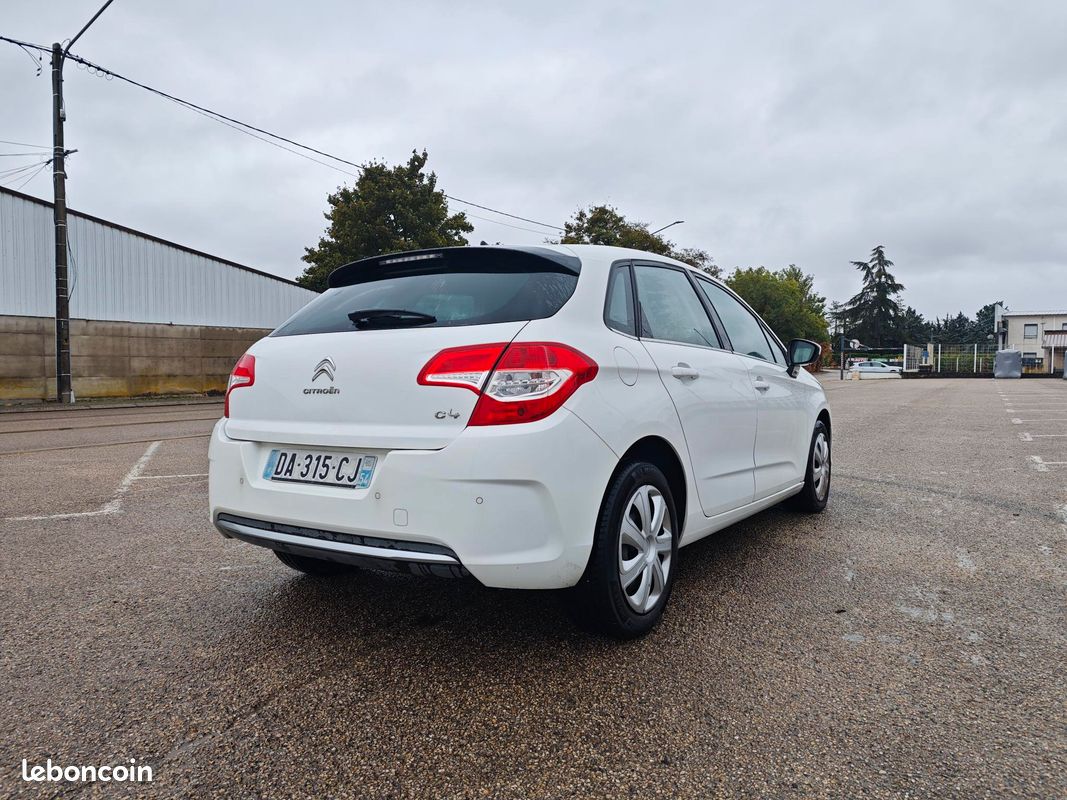 Citroën C4 1.6L VTi 120CH Confort - Suivi Citroën Complet - Radar - Garantie 🛡️ (image 5)