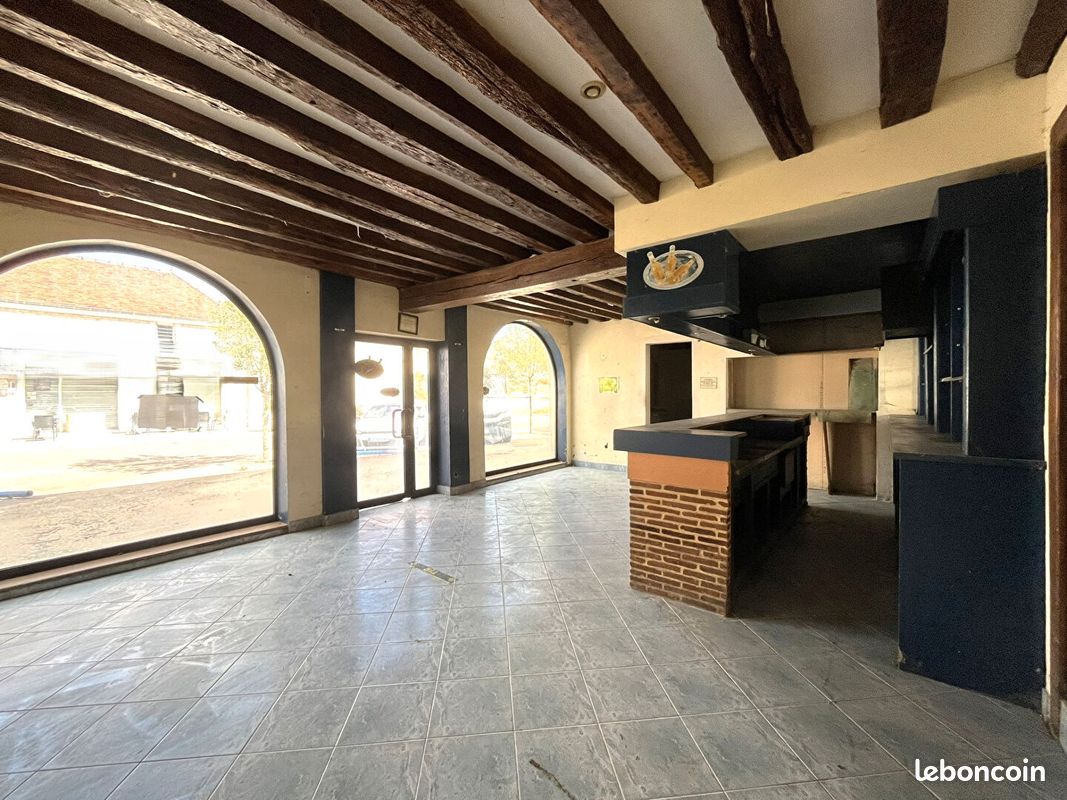Immeuble 10 pièces 400 m² · à Dienville · 400 m² · 89 000 €