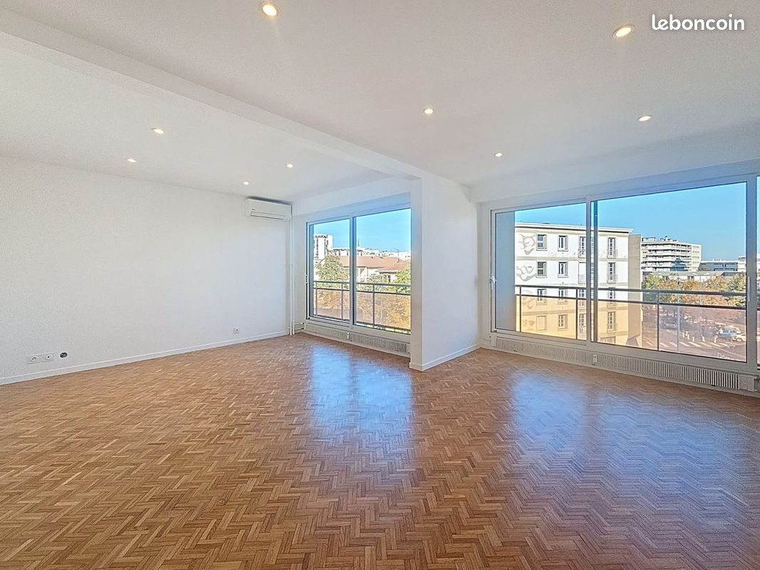 Appartement 5 pièces 129 m² · à Chamalières · 129 m² · 349 000 €