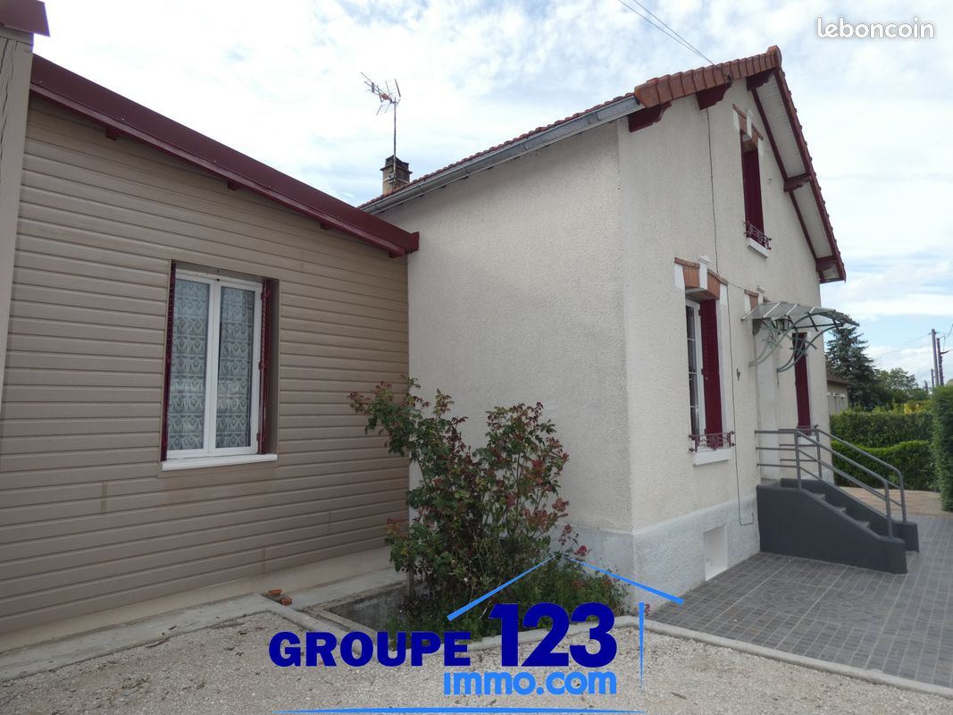 Maison 5 pièces 110 m² · à Charmoy · 110 m² · 178 900 €