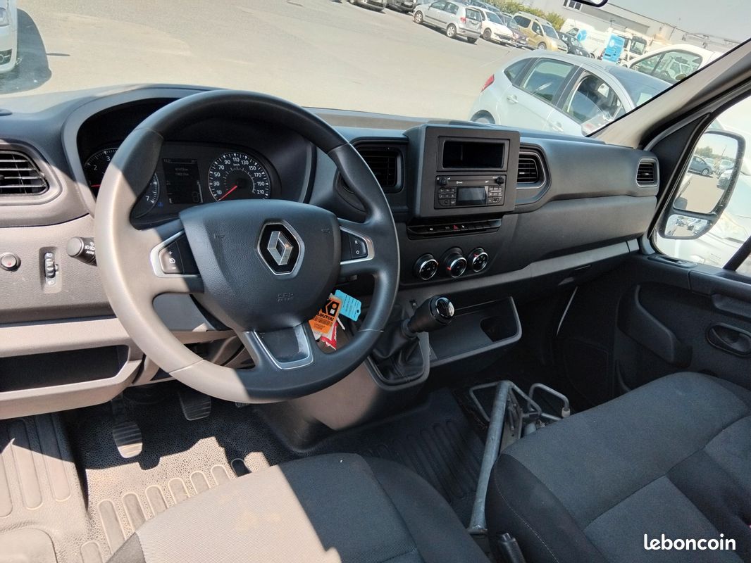 Renault MASTER III PLATEAU FIXE EQUIPMEN R3500 L3 2.3 BLUE DCI 130CH CONFORT DEPANNEUSE (image 5)
