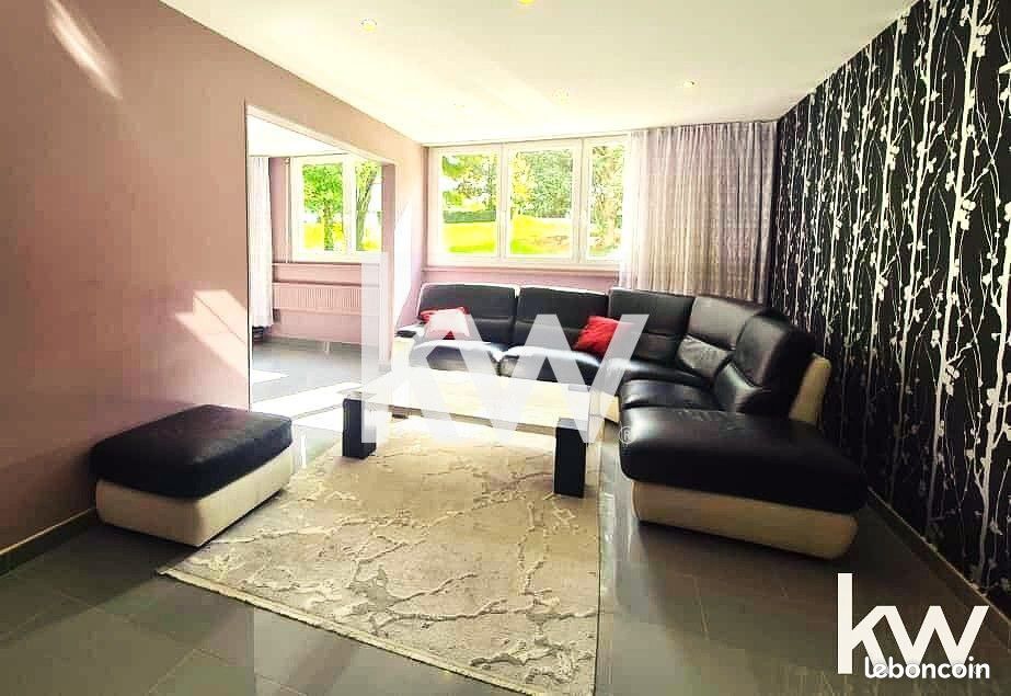 Appartement 5 pièces 89 m² · à Saint-Étienne · 89 m² · 93 000 €